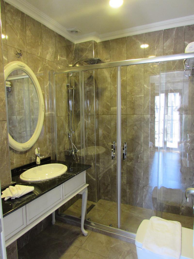 Louis Rooms Стамбул Екстер'єр фото